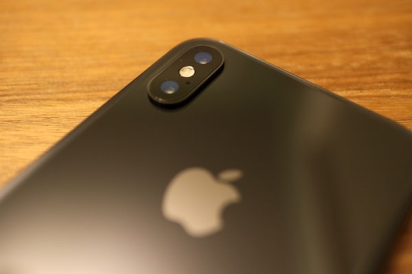 iPhoneXBackCamera